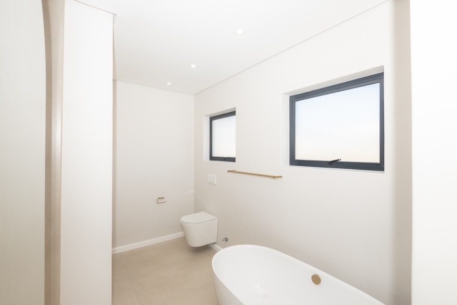 3 Bedroom Property for Sale in Country Club Western Cape